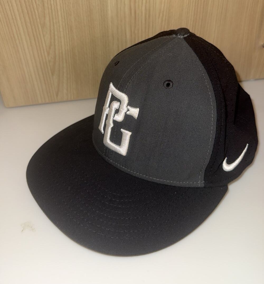 Nike True Dri-FIT Perfect Game Baseball Hat Black Grey Perforated Adult M Cap